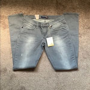 NWT!! Levi’s Girls Grey & Pink Skinny Jeans